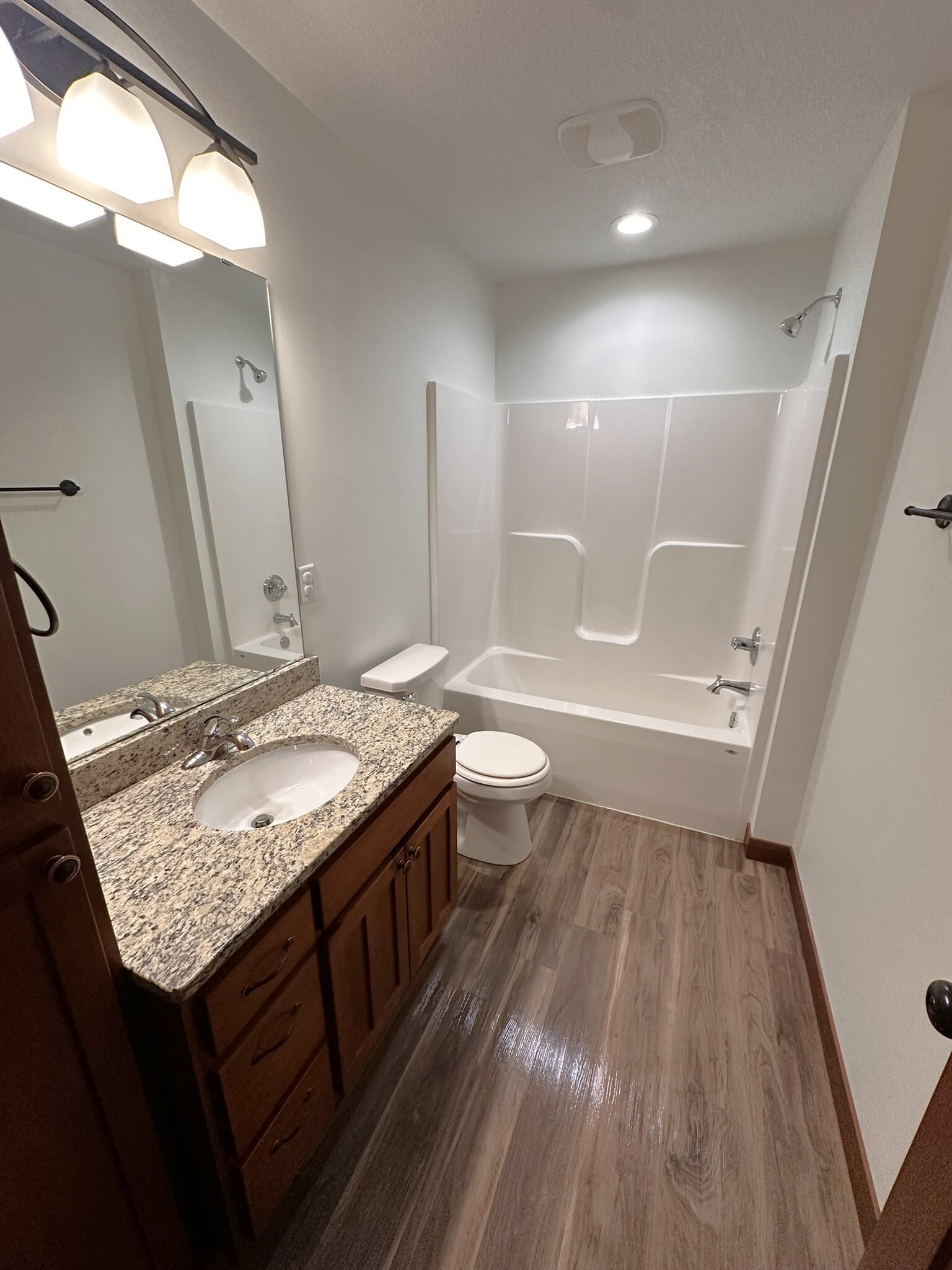 Building Photo - 1726 Aspen Ct