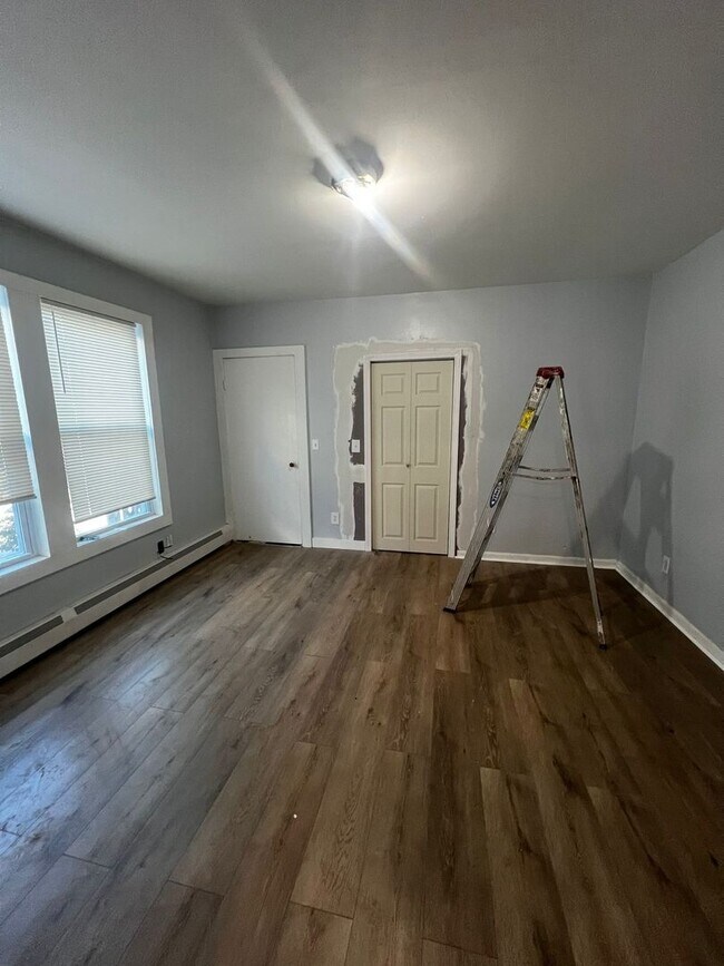 Building Photo - CHARLES AND HARVARD REALTY LLC