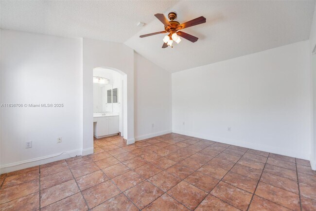 Building Photo - 1551 Seagrape Way