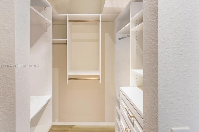 Building Photo - 16550 SW 77th Ct