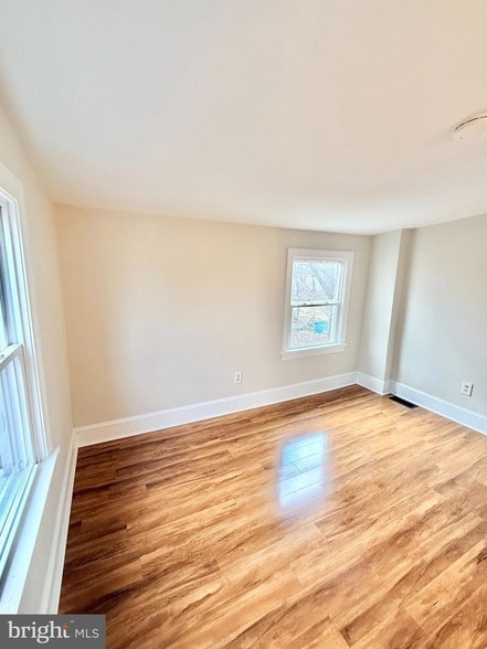 Building Photo - 666 Jefferson Ave