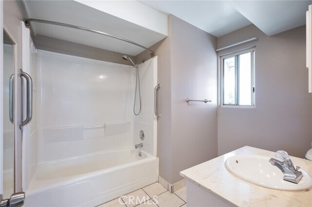 Building Photo - 22945 Nadine Cir