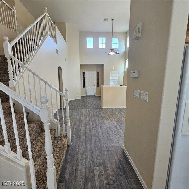 Building Photo - 4599 Deer Forest Ave