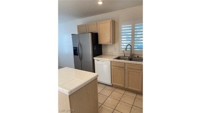 Building Photo - 7004 Rotunda Ct