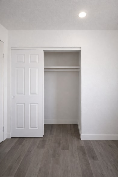 Building Photo - 4322 San Bernardino Ave