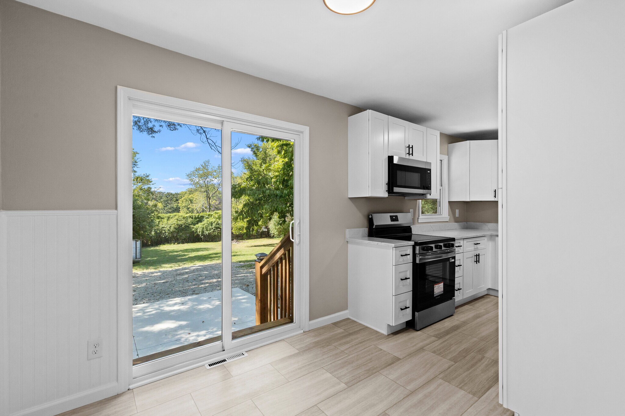 Building Photo - 1411 Caulks Hill Rd