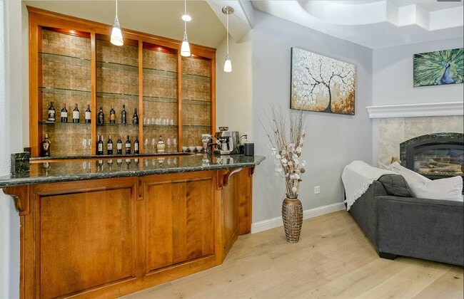 Building Photo - 13497 Tierra Heights Rd