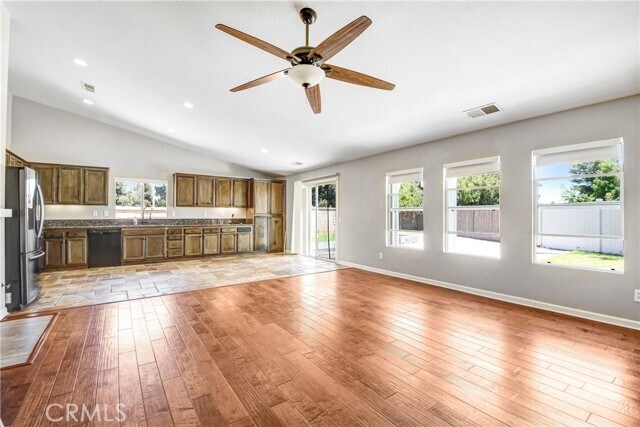 Building Photo - 25629 Driftview Cir