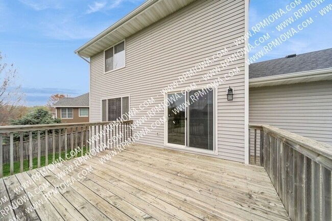 Building Photo - 2621 SW 35th St