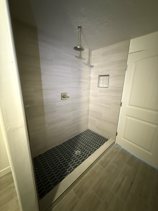 Building Photo - 838 S Criddle Rd