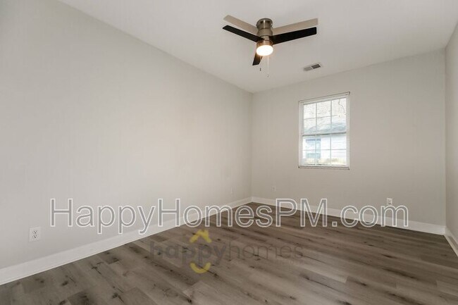 Building Photo - 2741 Ranger Dr