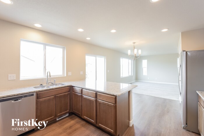 Building Photo - 10360 Horton Dr