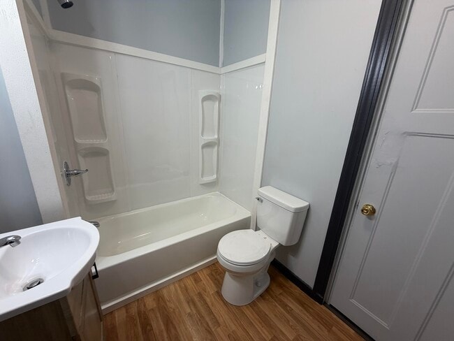 Building Photo - 129 Griffin-S