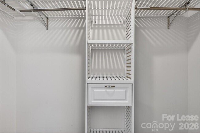 Building Photo - 5201 Valley Stream Rd