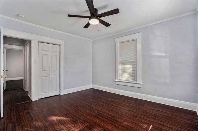 Building Photo - 1014 E Emma St