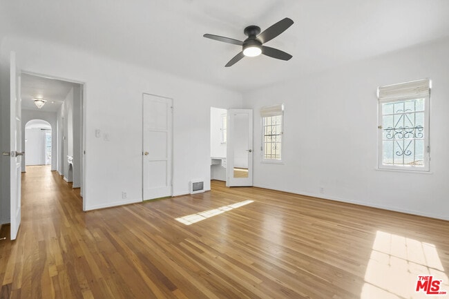 Building Photo - 1143 S Rimpau Blvd