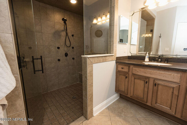 Building Photo - 5335 Clapboard Creek Dr