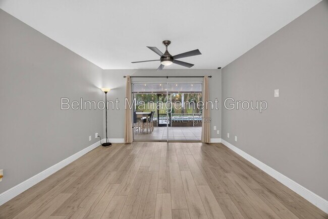 Building Photo - 7606 Waunatta Ct