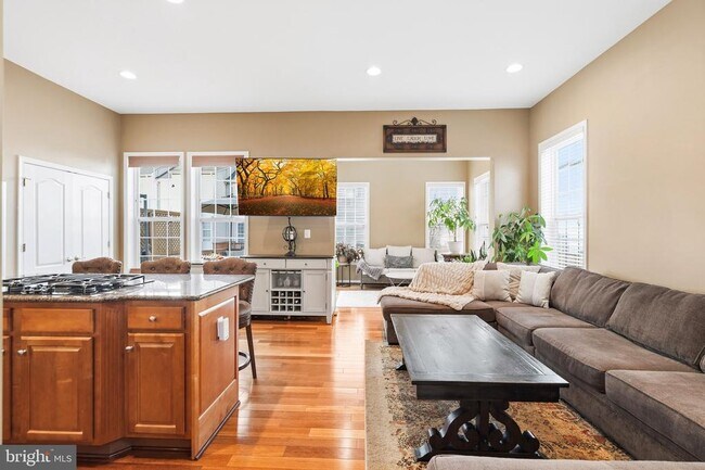 Building Photo - 43002 Marburg Terrace