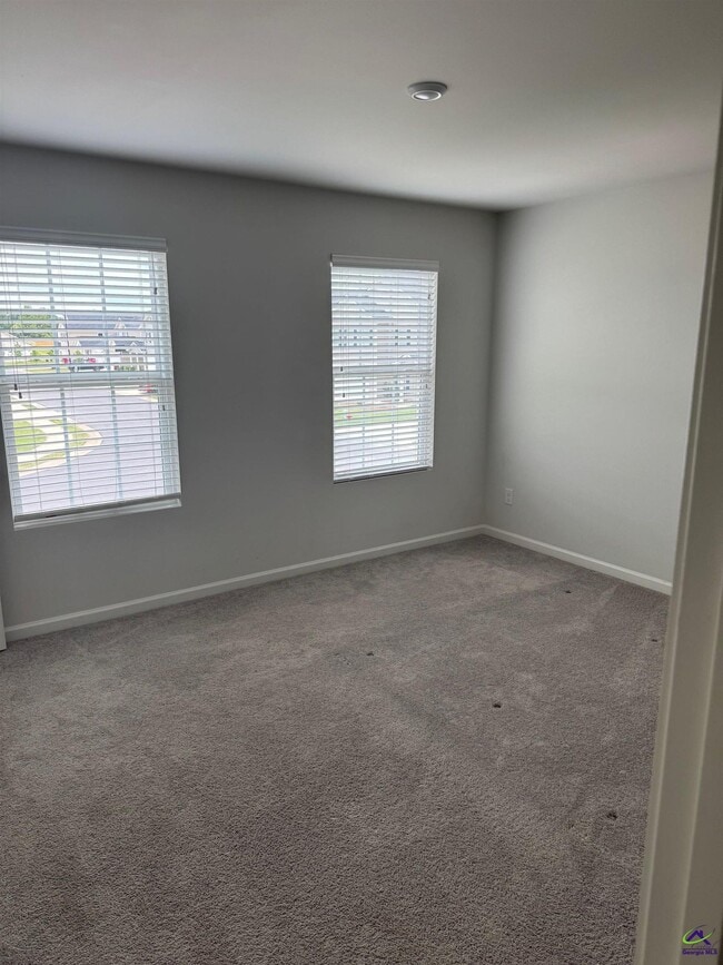Building Photo - 102 Price Ml Trl