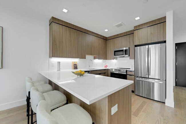 Building Photo - 8404 4th Ave