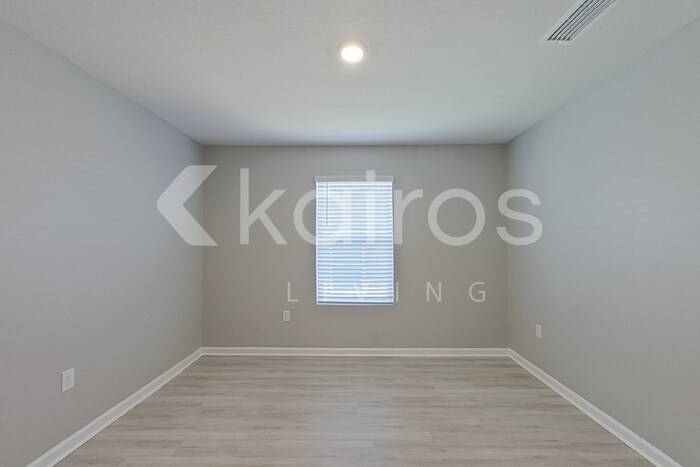 Building Photo - 4651 Malay Cir