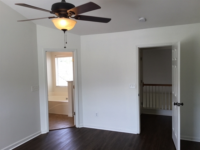Building Photo - 328 Rice Bay Dr