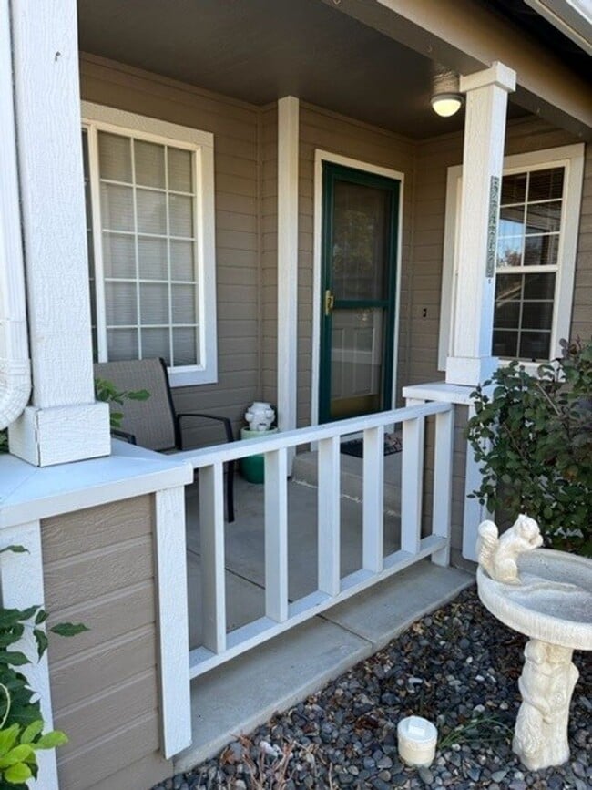 Building Photo - Welcome Home!