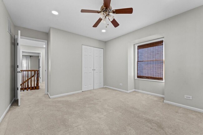 Building Photo - Updated 2-Story Home in Desirable Deerpath Subdivision - Available Immediately.