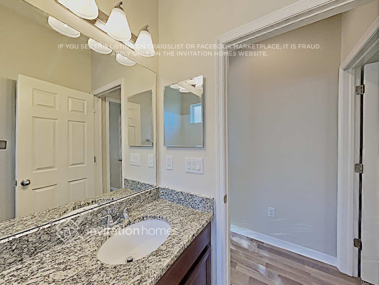 Building Photo - 17421 New Cross Cir