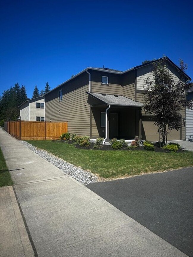 Building Photo - Spacious, modern 5-bed, 2.75-bath in sought-after Daisy Crossing Community in Sultan