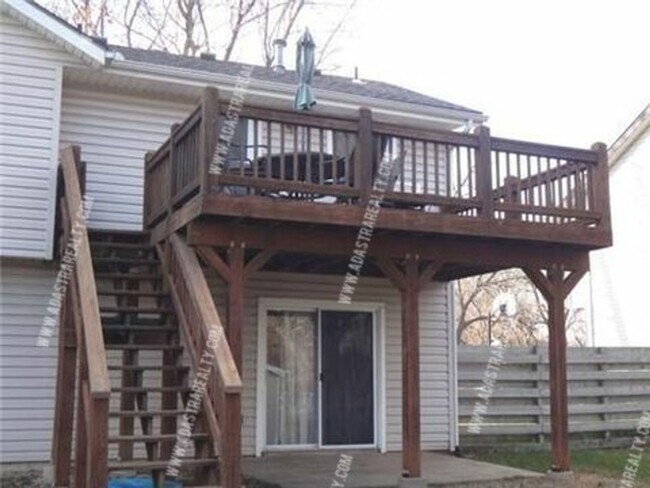 Building Photo - Beautiful Olathe Home-Coming SOON!!