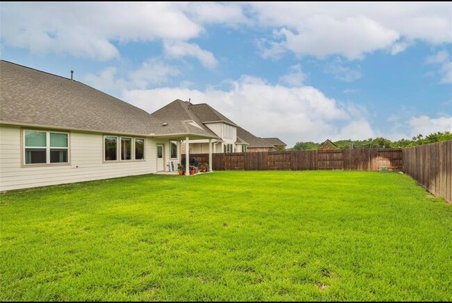 Building Photo - 17639 Cypress Hilltop Wy