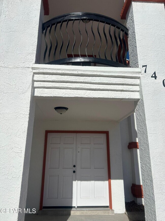 Building Photo - 7401 Le Conte Dr