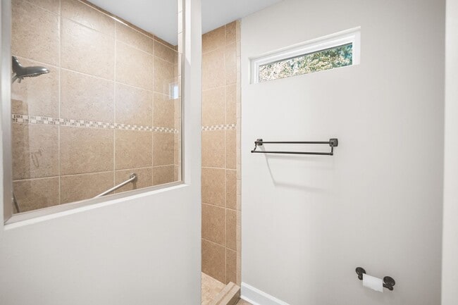 Building Photo - 24379 Sailfish Ln