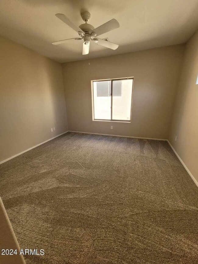 Building Photo - Quiet 2 bedroom condo in Fountain Hills!