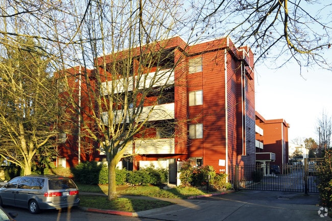 Primary Photo - Michelle Apartments