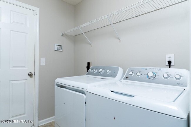 Building Photo - 13997 Wild Hammock Trail