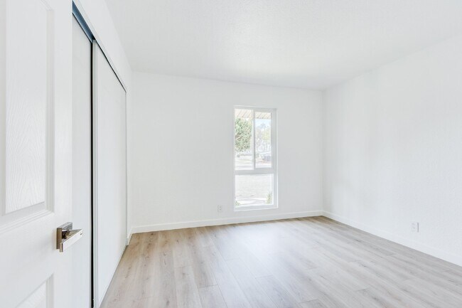 Building Photo - Renovated 3-Bedroom with Private Courtyard – Move-In Ready!