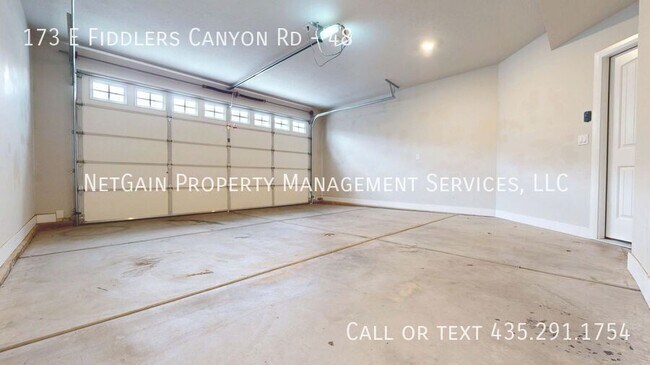 Building Photo - 173 E Fiddlers Canyon Rd