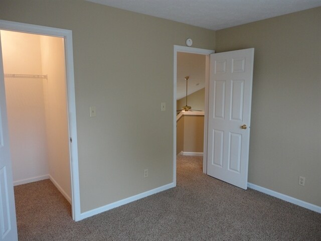 Building Photo - 6526 Sparrowood Dr
