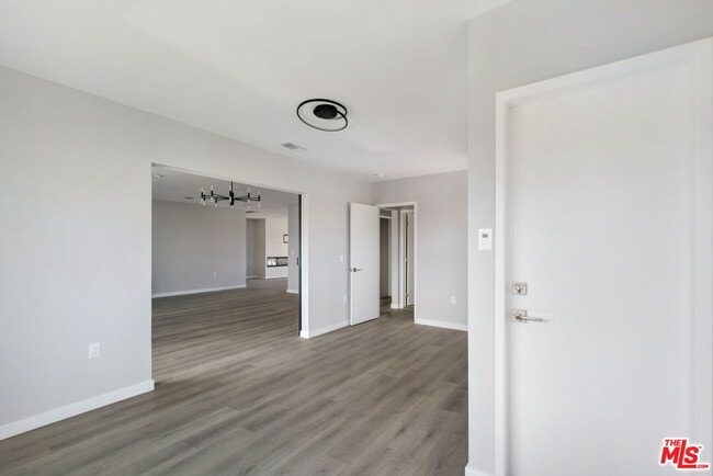 Building Photo - 4151 Don Mariano Dr