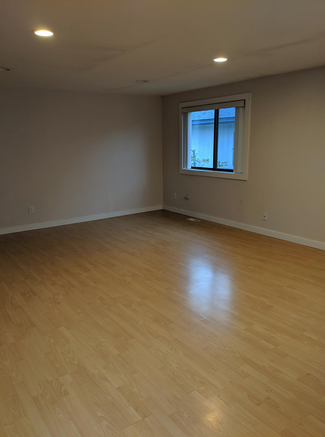 Main Living Room - 915 N 102nd St