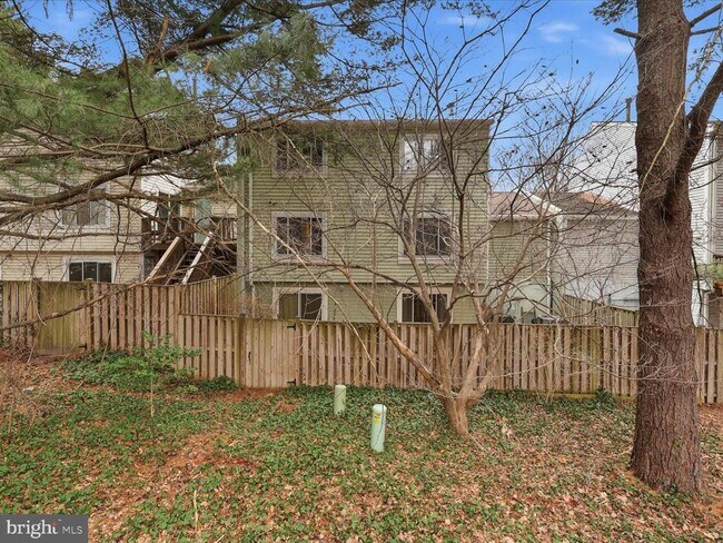 Building Photo - 1426 Yellowwood Ct