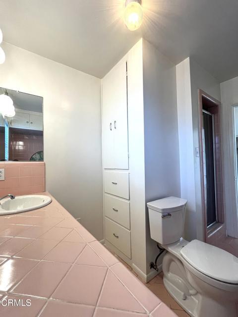 Building Photo - 350 W Lemon Ave