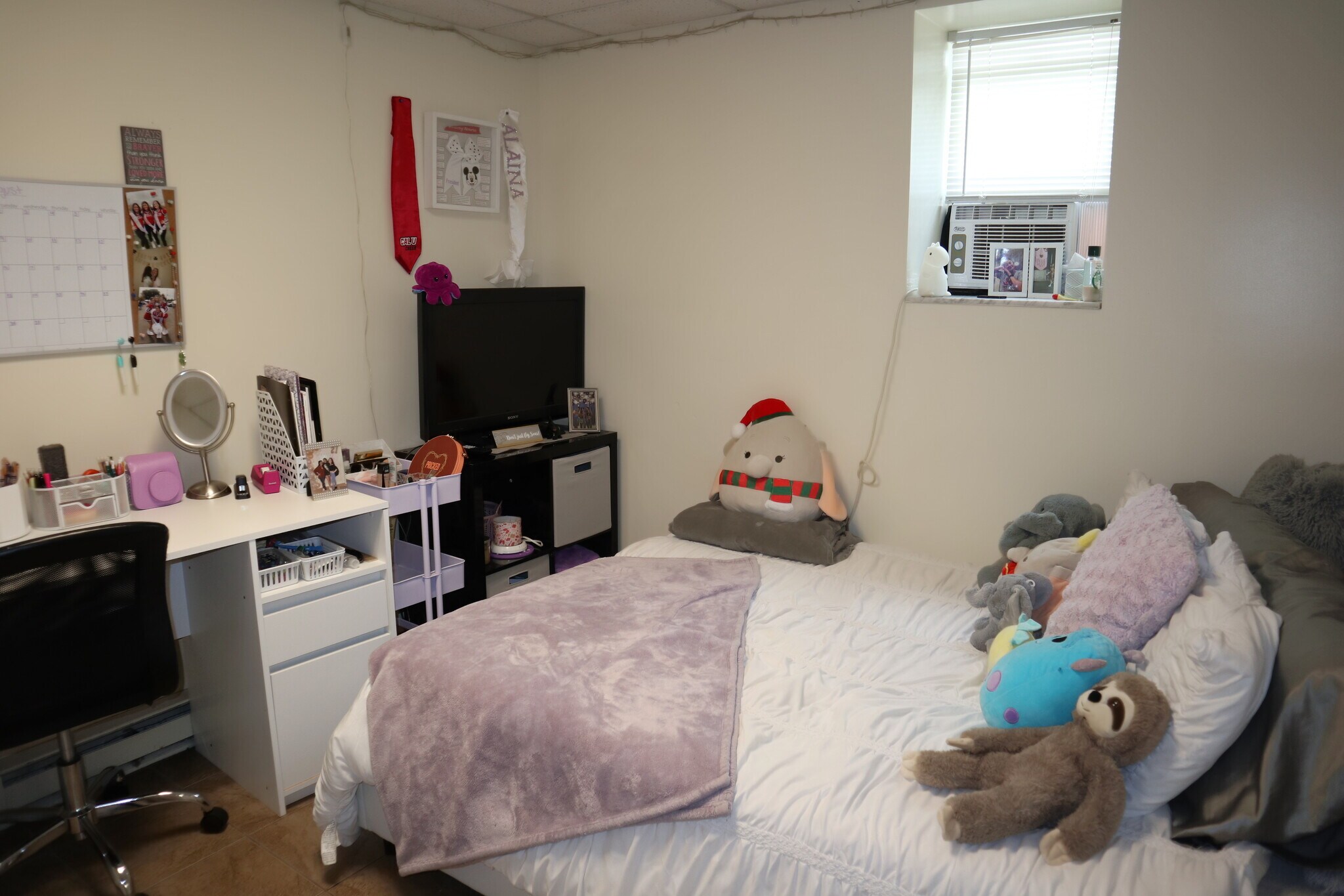 Building Photo - 415 East St