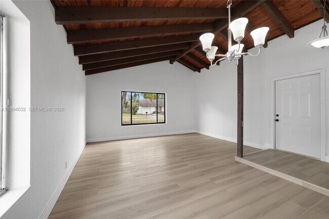 Building Photo - 7201 NW 46th Ct