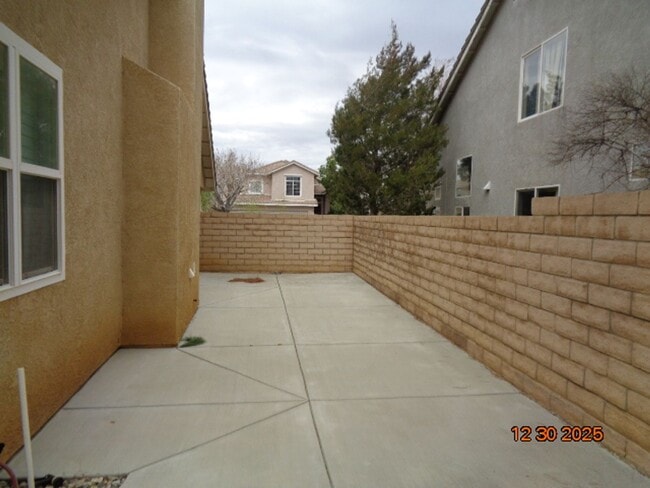 Building Photo - Immaculate Rancho Vista One Story Home