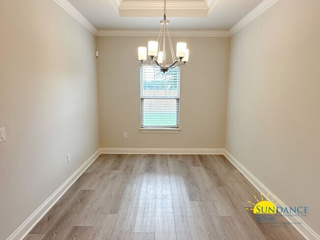 Building Photo - 2542 Lovewood Dr