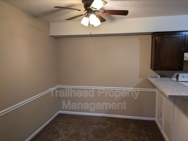 Building Photo - 5801 Woodson Dr